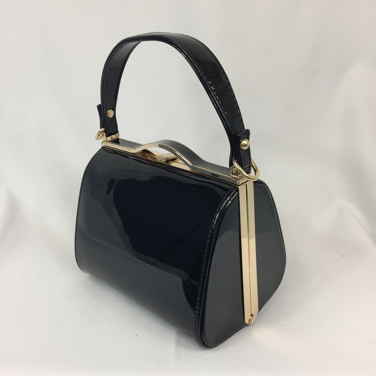 Vintage handbags 2025