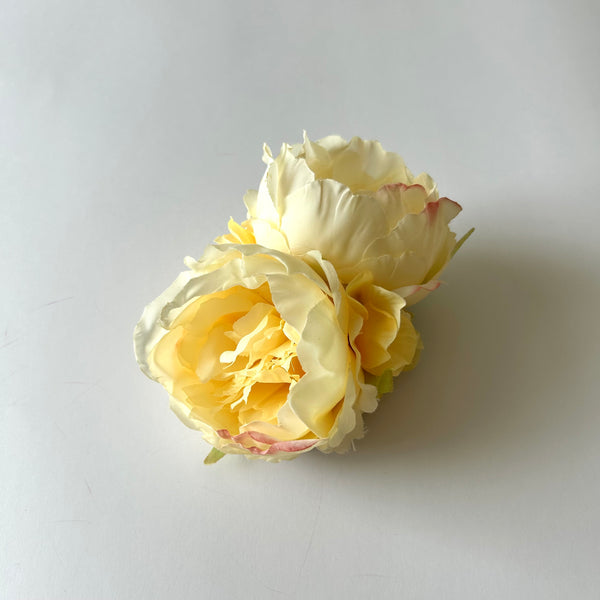 Classic Vintage Double Buttermilk Cream Peony & Hydrangea Flower Hair Clip