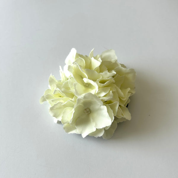 Classic Vintage Ivory Hydrangea Flower Hair Clip
