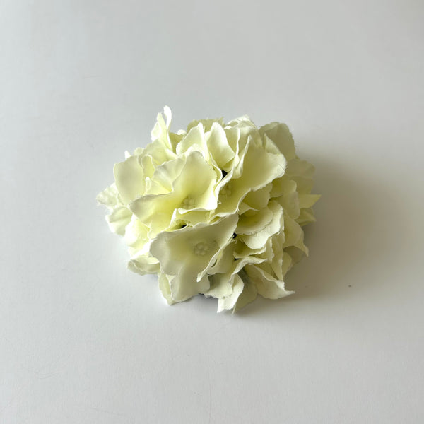 Classic Vintage Ivory Hydrangea Flower Hair Clip