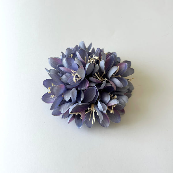 Classic Vintage Lilac & Violet Lily Blooms Flower Hair Clip