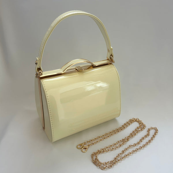Classic Lilly Handbag in Cream - Vintage Inspired