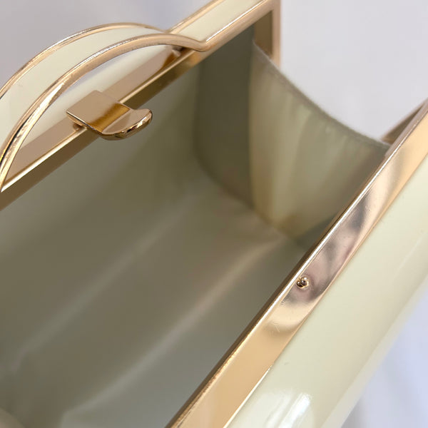 Classic Lilly Handbag in Cream - Vintage Inspired