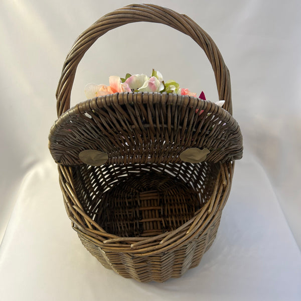 Classic Lottie Basket in Antique Wash Wicker - Vintage Inspired