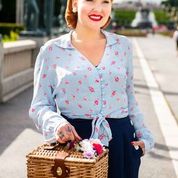 Classic Rosie Picnic Basket in Natural Wicker - Vintage Inspired