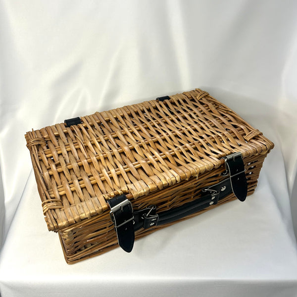Classic Molly Picnic Basket in Natural Wicker- Vintage Inspired