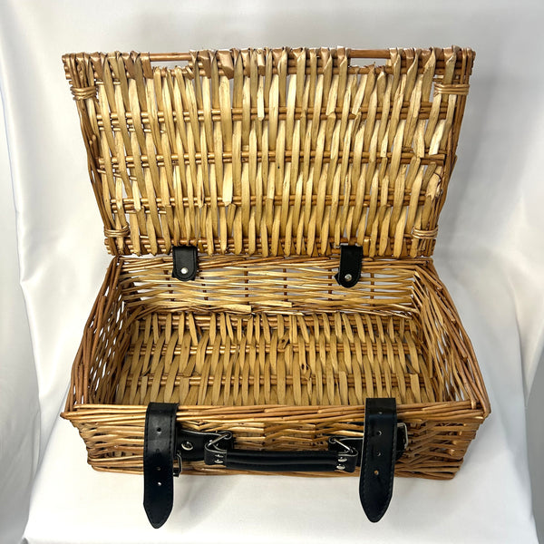 Classic Molly Picnic Basket in Natural Wicker- Vintage Inspired