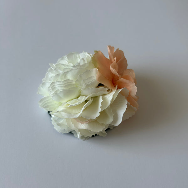 Classic Vintage Peach Camellia & Cream Carnation Flower Hair Clip