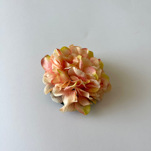 Classic Vintage Peach Blush Hydrangea Flower Hair Clip