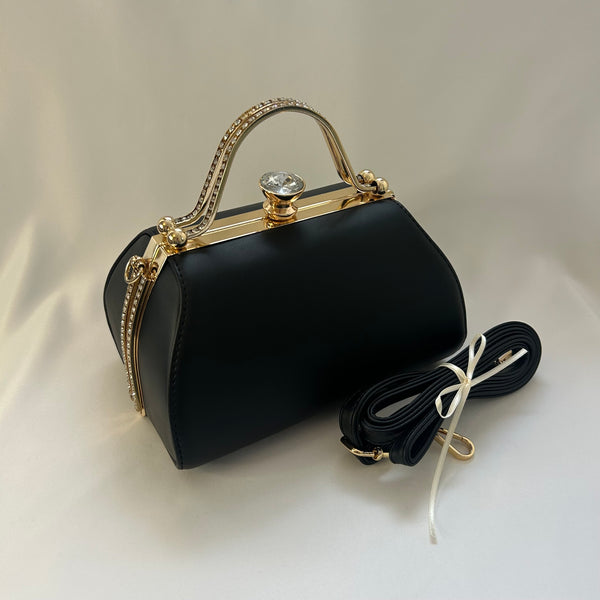 Classic Tia Handbag in Black - Vintage Inspired