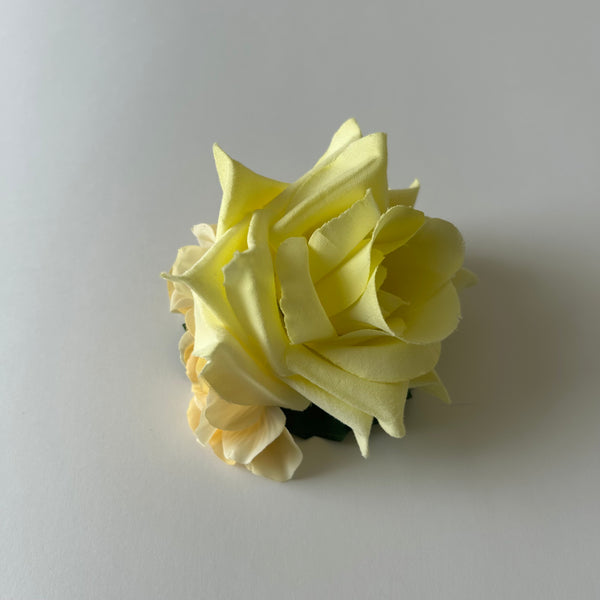 Classic Vintage Pale Yellow Apricot Blush Hydrangea Flower Hair Clip