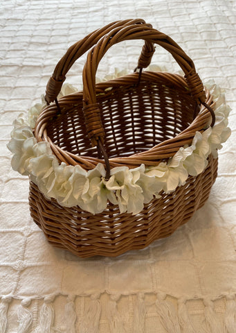 Classic Alice Basket - Handmade Vintage Inspired