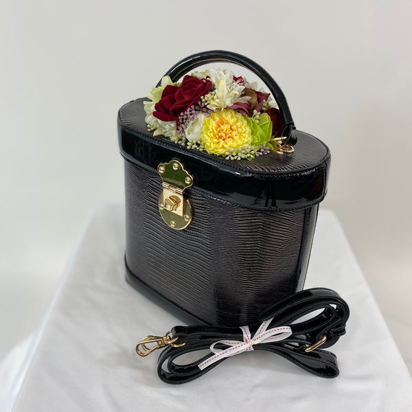 Classic Charlotte Handbag in Black - Handmade Vintage Inspired
