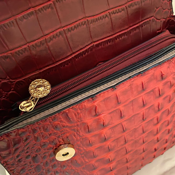 Classic Clara Handbag