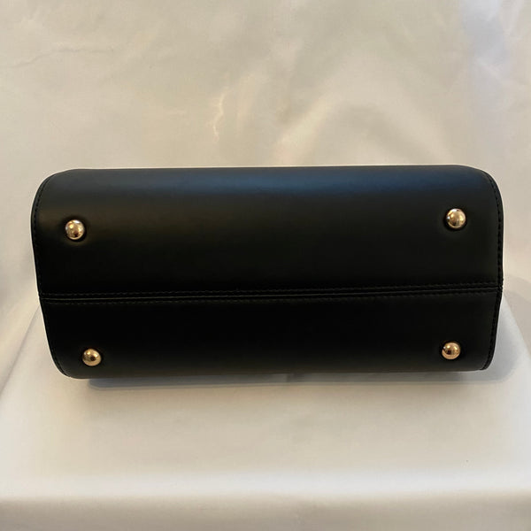 Classic Essie Handbag