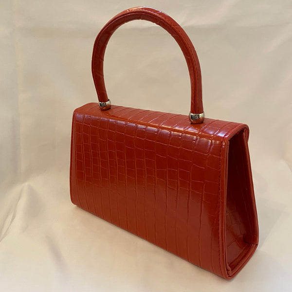 Classic Lucy Handbag in Coral Red