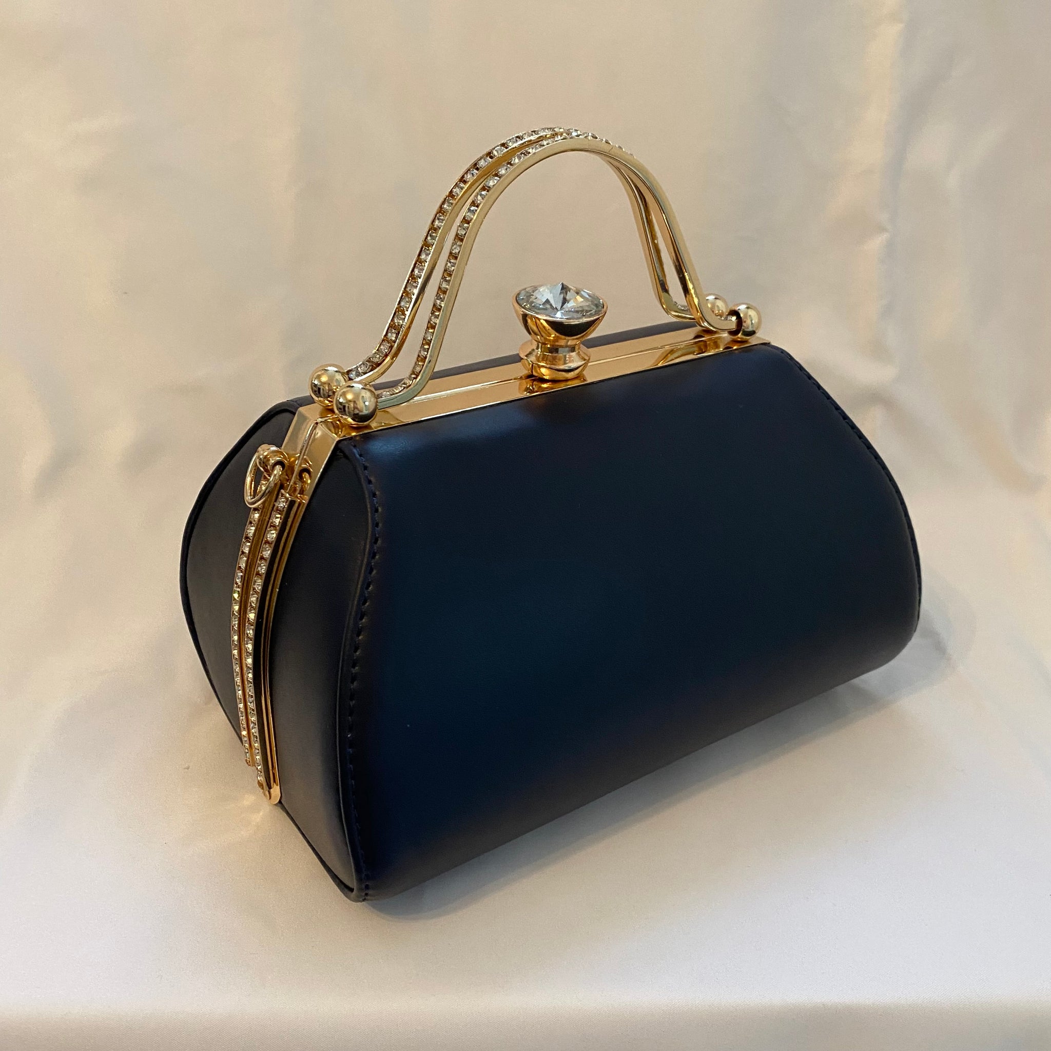 Classic Tia Handbag
