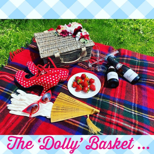 Classic Dolly Basket - Handmade Vintage Inspired